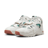 Nike Air Trainer Huarache Corteiz Light Bone Angle 3