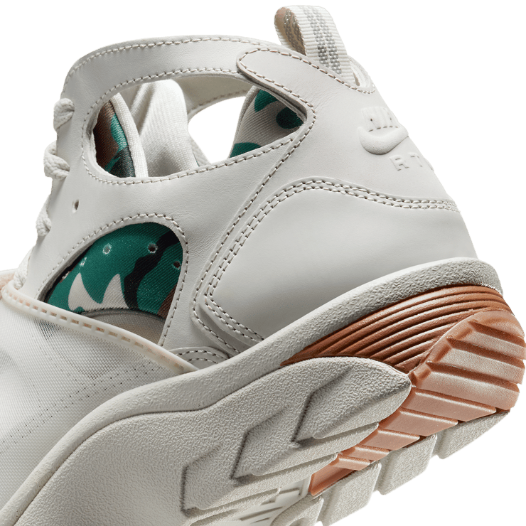 Nike Air Trainer Huarache Corteiz Light Bone FQ8793 002 Release Info