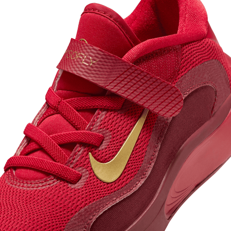 Nike IsoFly 'Gym Red Metallic Gold' (PS) Angle 4