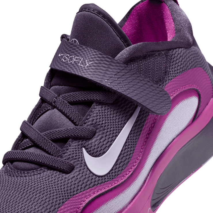 Nike IsoFly Angle 4