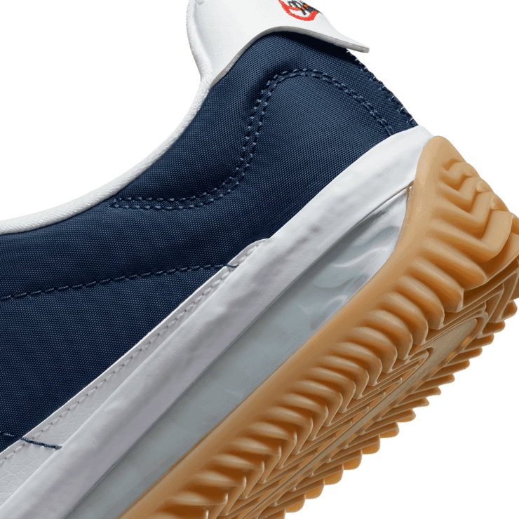 Nike BRSB Navy Gum Angle 5