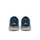 Nike SB 8 Angle 3