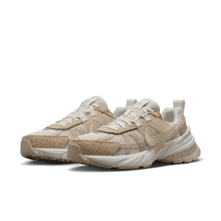 Nike V2K Run Angle 2