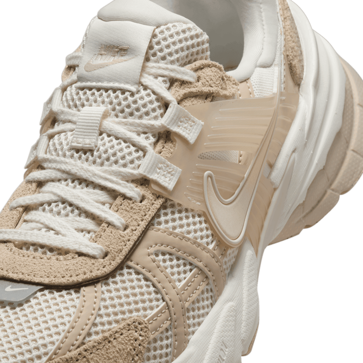 Nike V2K Run Angle 4
