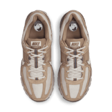 Nike Zoom Vomero 5 Angle 1