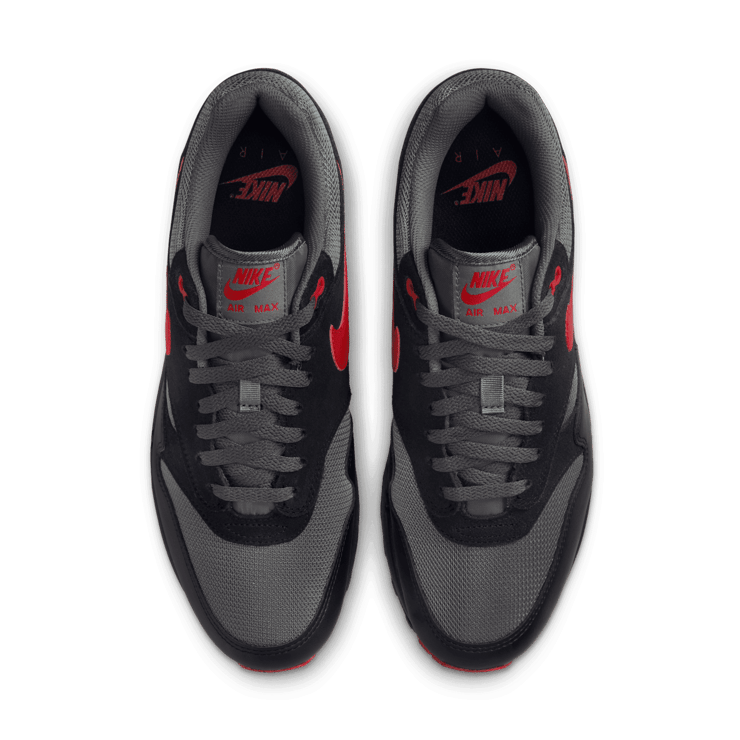 Nike Air Max 1 Bred Angle 1
