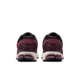 Nike Zoom Vomero 5 Dark Team Red Angle 4