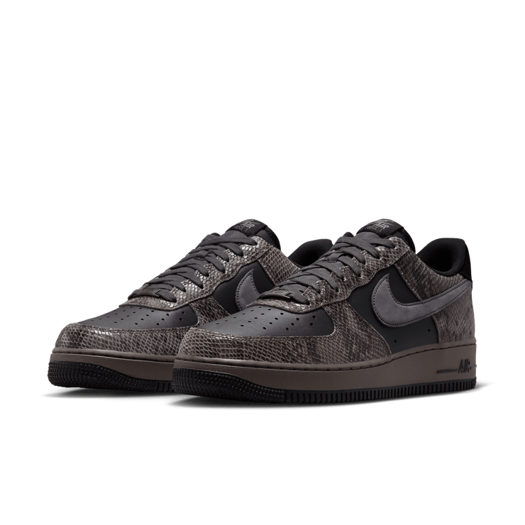 Nike Air Force 1 Low Snakeskin Off Noir Angle 3