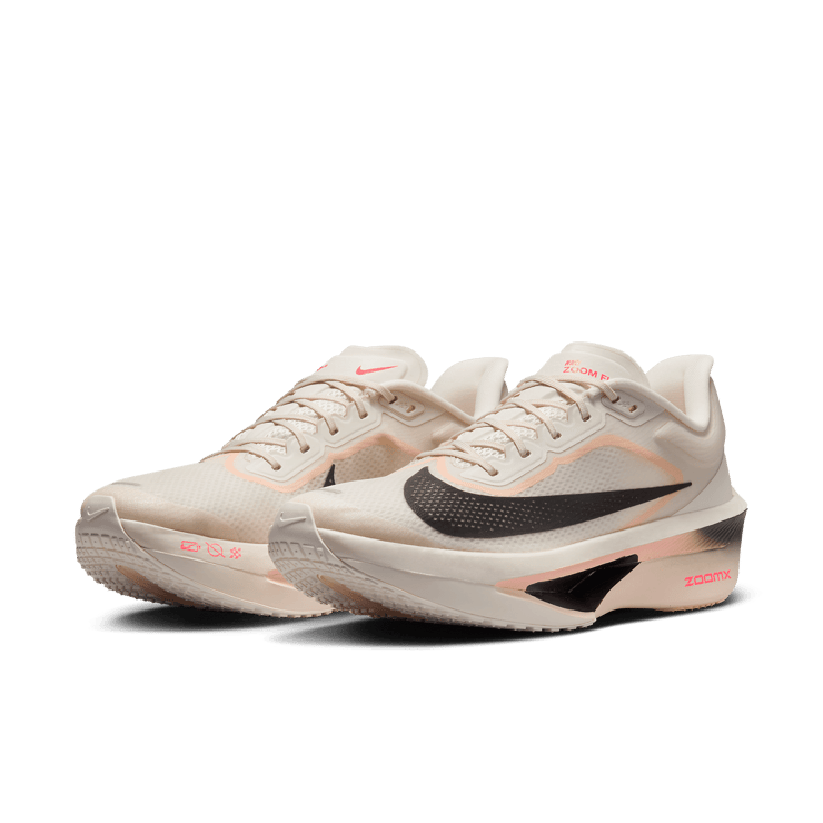 Nike Zoom Fly 6 Road Angle 3