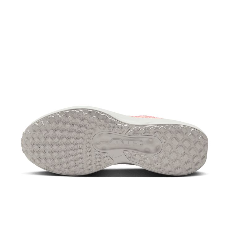 Nike Winflo Premium Road Angle 1