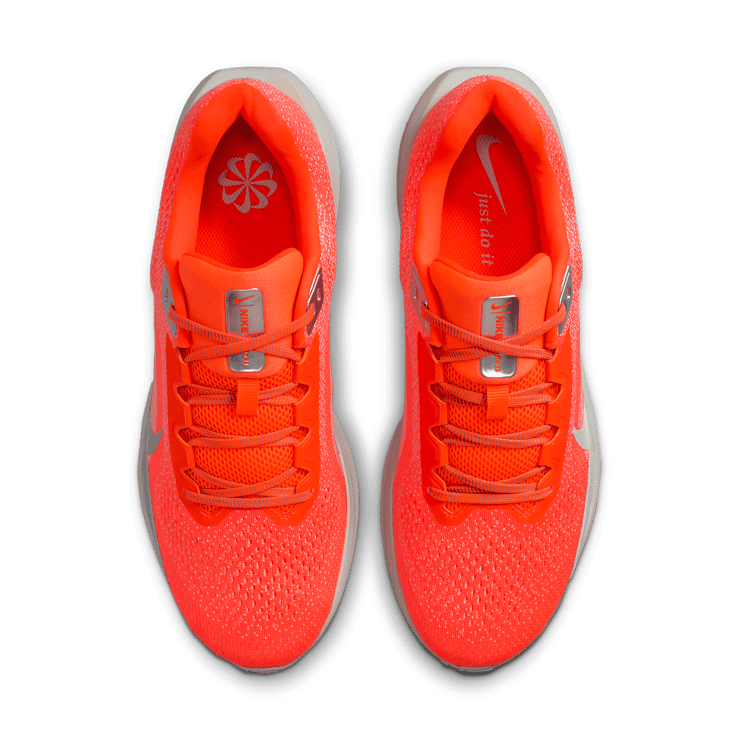 Nike Winflo Premium Road Angle 2