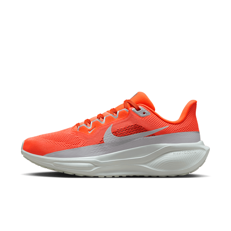 Nike Pegasus 41 Premium Road Angle 0