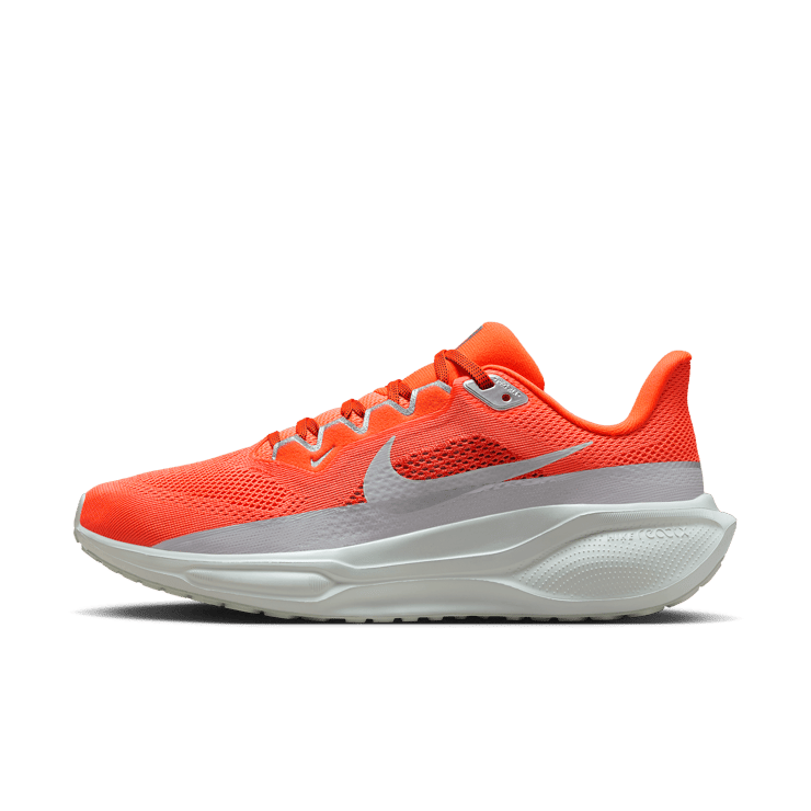 Nike Pegasus 41 Premium Road Angle 0