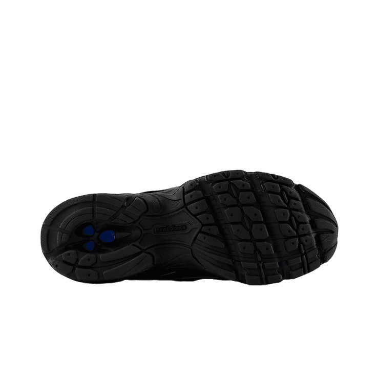 New Balance 740v2 Black Grey Silver Angle 3