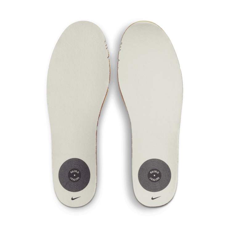 Nike Air Force 1 Low Premium Bronx Origins (W) Angle 6