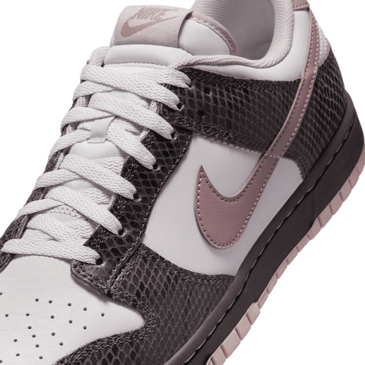 Nike Dunk Low Snakeskin Medium Ash Platinum Violet Angle 5