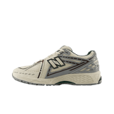 【New Balance】Unisex 1906R Linen with Slate M1906RNR New Balance 1906R Linen Slate Grey Nightwatch Green - M1906RNR