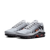 Nike Air Max Plus Angle 2