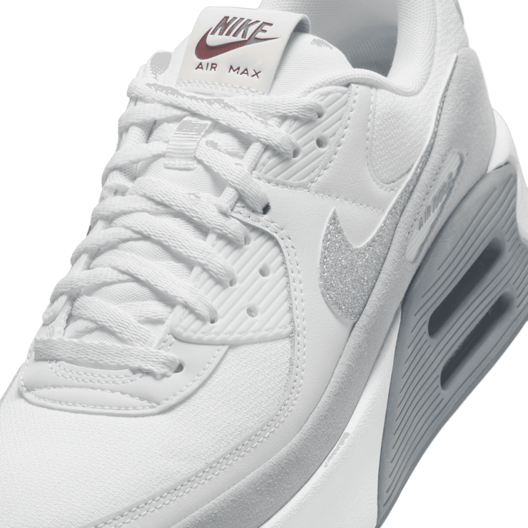 Nike Air Max 90 LV Angle 4