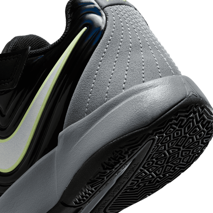 Nike Ja 2 Night Vision (PS) Angle 5
