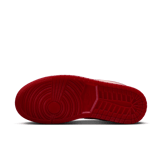 Air Jordan 1 Low Valentine’s Day (W) Angle 1