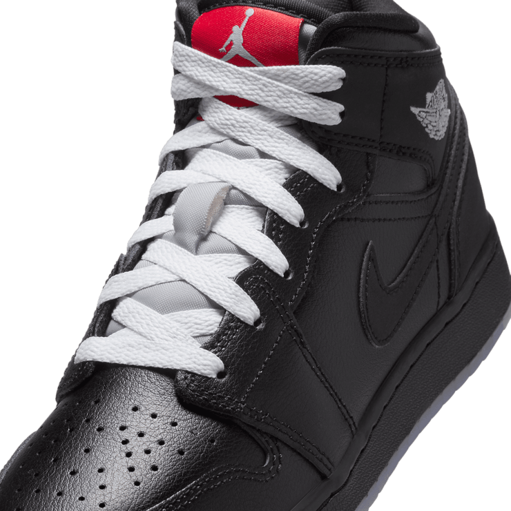 Air Jordan 1 Mid Black Metallic (GS) Angle 5