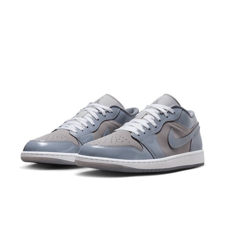 Air Jordan 1 Low Cool Grey Angle 3