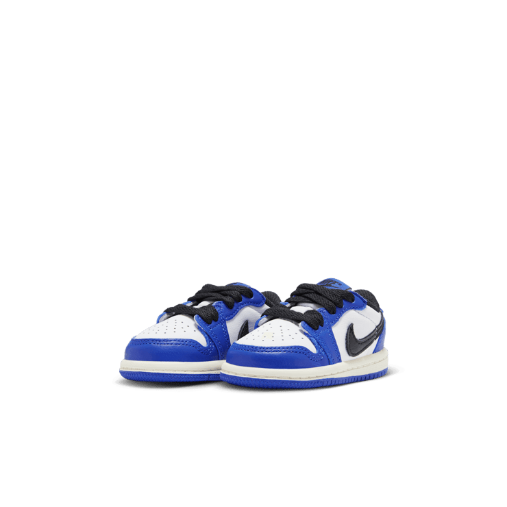 Air Jordan 1 Retro Low OG Game Royal (TD) Angle 2