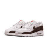Nike Air Max 90 Pearl Pink Baroque Brown Angle 2