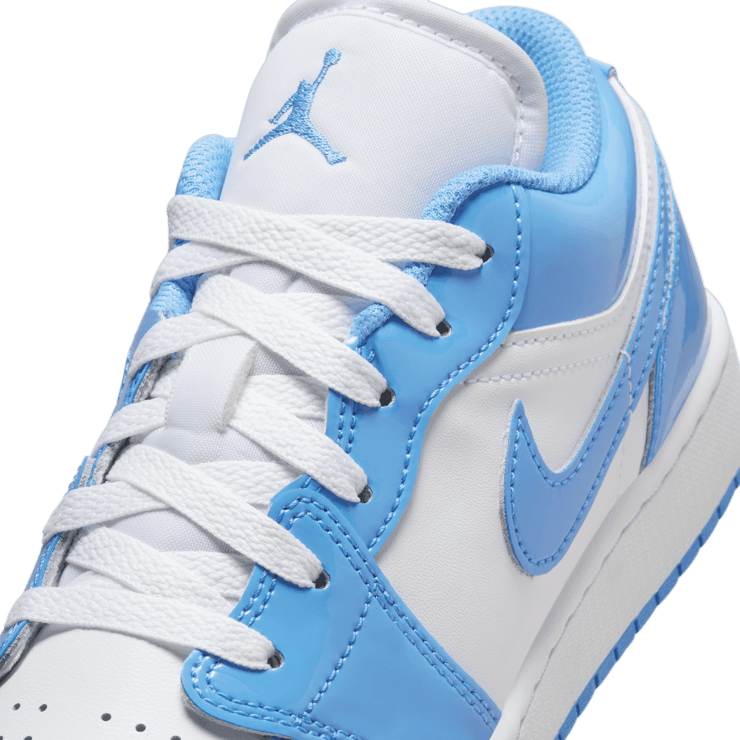 Air Jordan 1 Low SE in White | FZ3929-114 (GS) Angle 4