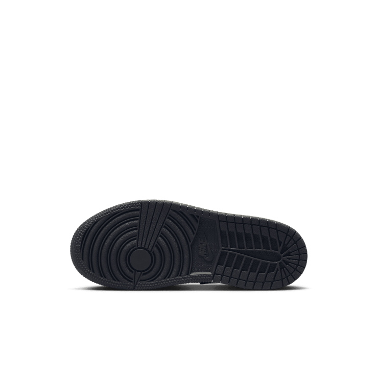 Jordan 1 Mid SE in Black | FZ3937-001 (PS) Angle 0