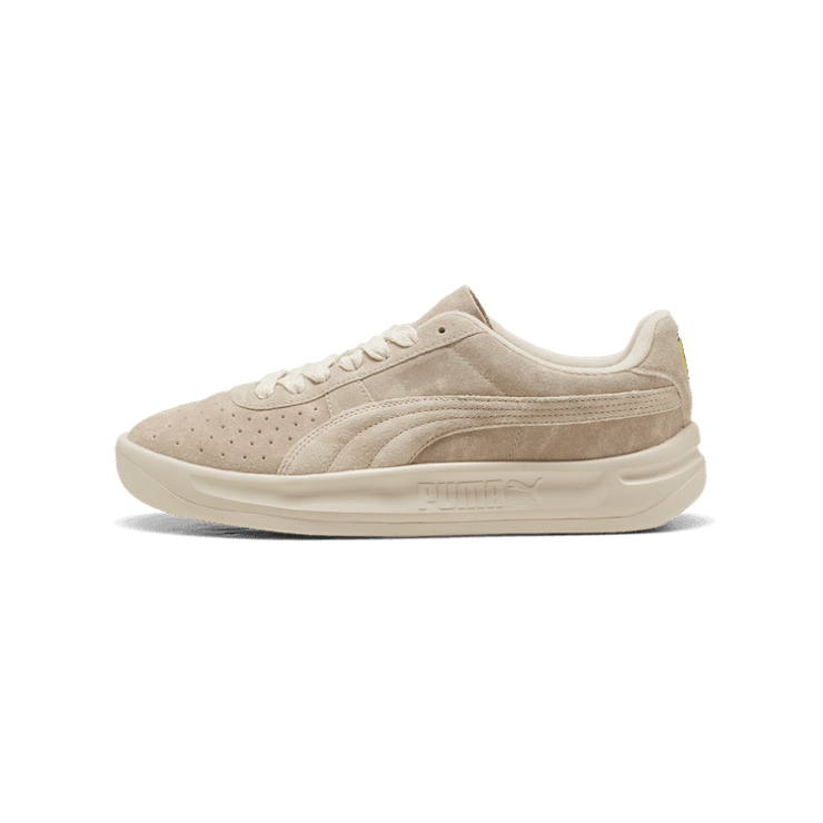 Puma Ferrari GV Special Desert Alpine Snow Angle 1