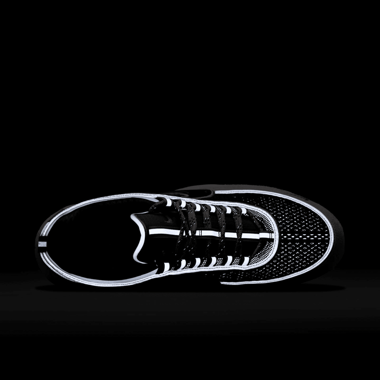 Nike Air Zoom Spiridon Undefeated Phantom Angle 6