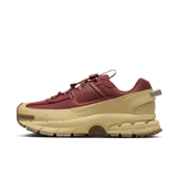 Nike Zoom Vomero 5 Roam Red Team Gold (W) Angle 0