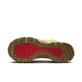 Nike Zoom Vomero 5 Roam Red Team Gold (W) Angle 1