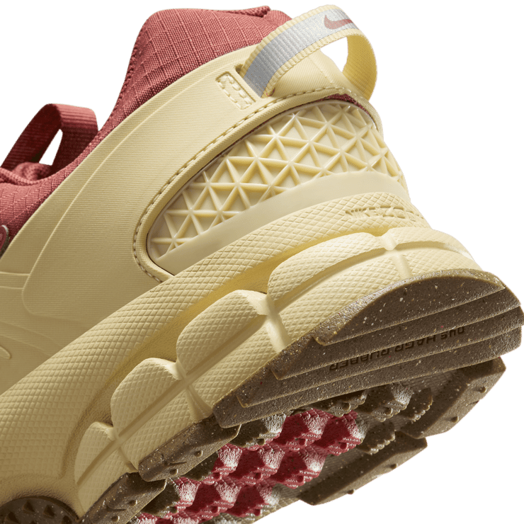 Nike Zoom Vomero 5 Roam Red Team Gold (W) Angle 6