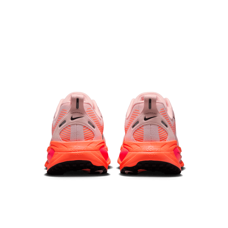Nike Vomero 18 Atmosphere Pink (W) Angle 3