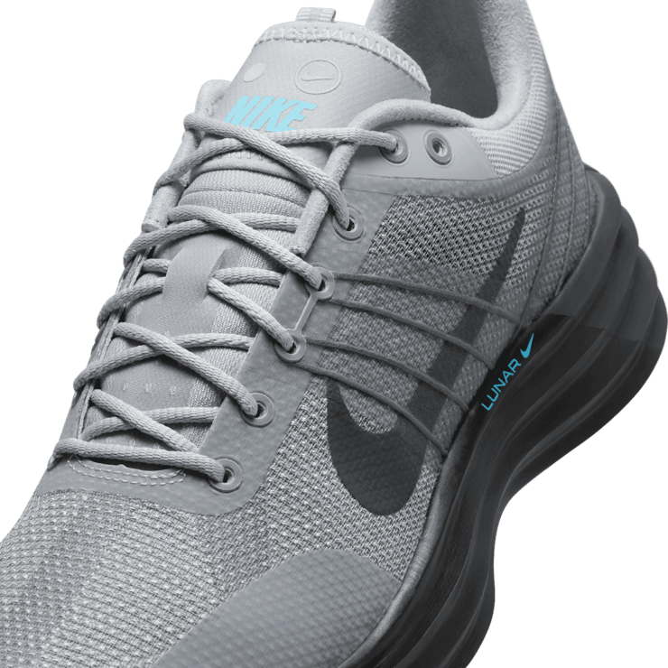 Nike Lunar Roam Premium Angle 4