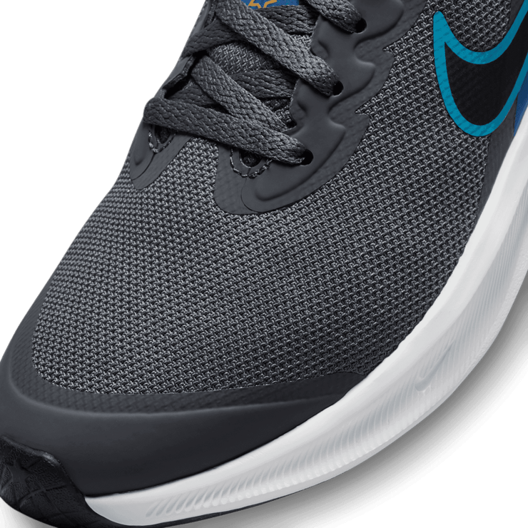 Nike Star Runner 3 Road Angle 4