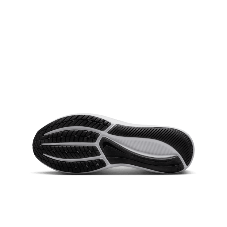 Nike Star Runner 3 Road Angle 0