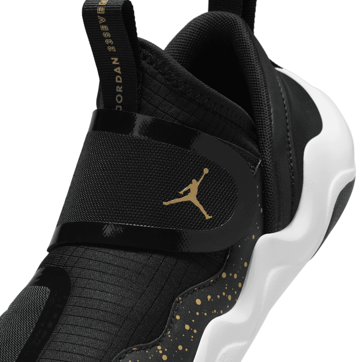 Jordan 23/7 in Black | DQ9293-017 (PS) Angle 4