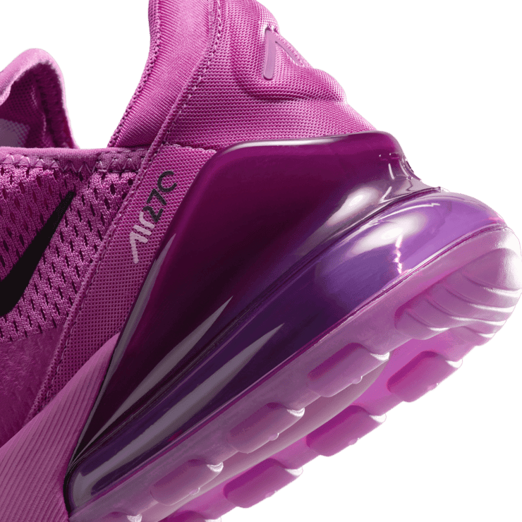 Nike Air Max 270 Angle 5