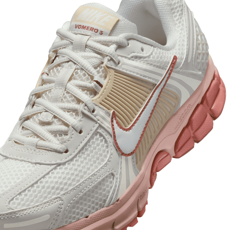Nike Zoom Vomero 5 Particle Beige Terra Blush (W) Angle 5