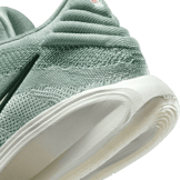 Nike GT Hustle 3 Our Holiday (W) Angle 5