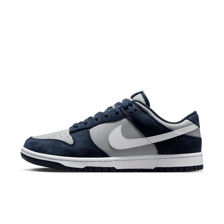 Nike Dunk Low Suede Georgetown Angle 0