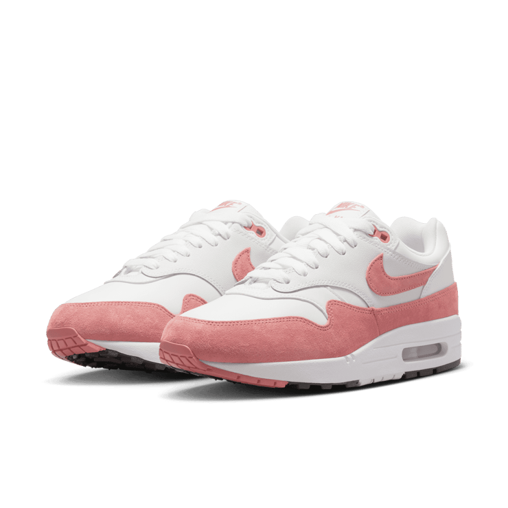 Nike Air Max 1 'Canyon Pink' (W) Angle 2