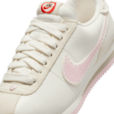 Nike Cortez Valentine’s Day (W) Angle 5