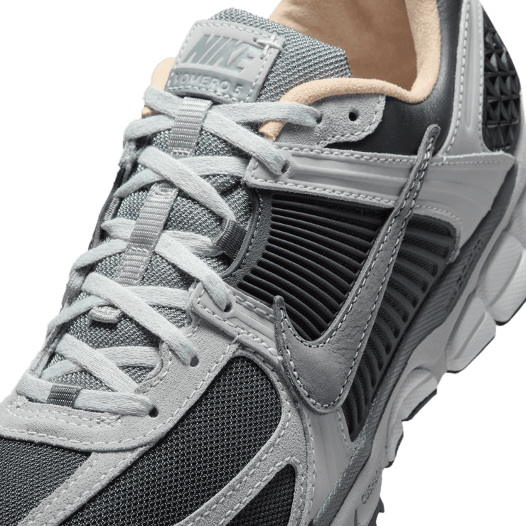 Nike Zoom Vomero 5 Dark Smoke Grey Angle 5