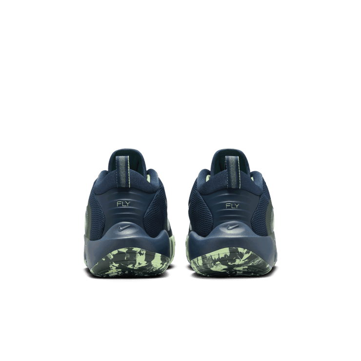Nike IsoFly Basketball Angle 3