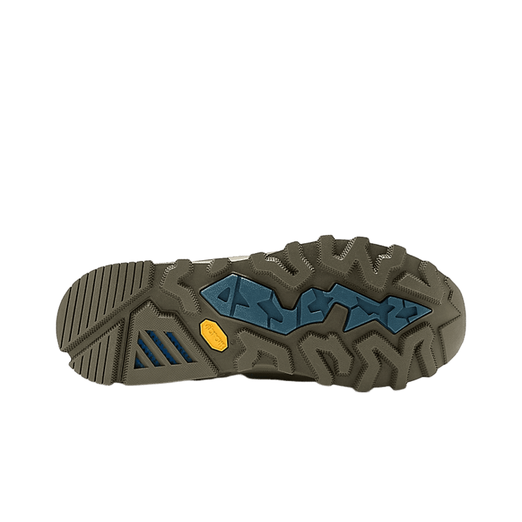 New Balance Niobium Concept 3 Green Angle 3